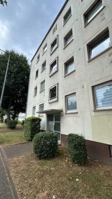Super schöne  3 Zimmerwohnung im Frankfurt Stadtteil Hausen