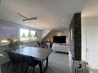 Privat: 3-Zimmer Dachgeschoss Wohnung in Ludwigshafen Rheingönheim