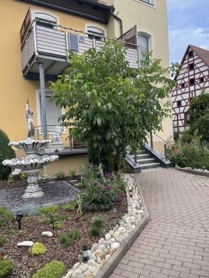 4-Zi. Wohnung - 5 Min. Bhf. rechts - Balkon & Terrasse