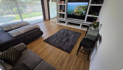 Möblierte 3-Zimmer Wohnung mit Pool und Garten