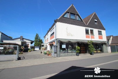 BERK Immobilien - Einzigartiges Ensemble *Wohn-/Geschäftshaus + Lagerhalle/Büros & bebaubarer Grund*