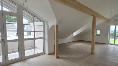 VERMIETET - Hochwertige 2-Zimmer-Dachgeschosswohnung Bad Heilbrunn