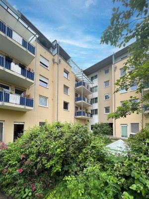 Provisionsfrei*Großzügige 6-Zimmer-Wohnung mit Balkon & Flexibilität auf einer Ebene * FR-Rieselfeld
