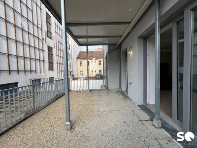 #SQ - ALTBAU: STILVOLLE TERRASSENWOHNUNG IN RUHELAGE!