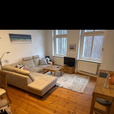 Zwischenmiete // Fully Furnished 2-Room Maisonette Apartment in Prenzlauer Berg until 10 April 2025