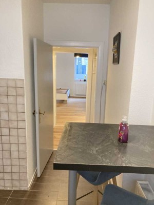 Alsternähe & Toplage Hamburg-Hohenfelde: Renovierte Freihaus-Wohnung –Provisionsfrei v eigentümer