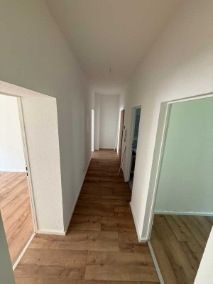 *Modernisierte 3-Zimmer Wohnung inkl. EBK in Mönchengladbacher Innenstadt*