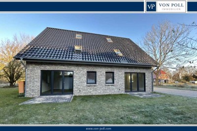 Energieeffiziente Doppelhaushälfte in ruhiger, strandnaher Lage / RECHTS