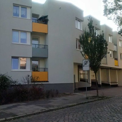 Großzügige Wohnung mit 2 Balkonen