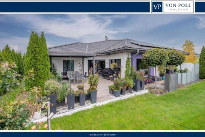 Wohnen auf einer Ebene – moderner, energieeffizienter Traum-Bungalow mit Einliegerwohnung