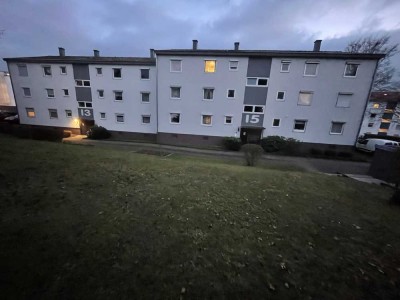 Moderne Wohnung mit zwei Zimmern sowie Balkon und EBK in Calw