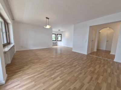 3,5 Zi.-Whg. und Einzel-Garage; Erstbezug nach Renovierung