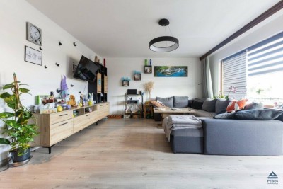 Geräumige 4-Zimmer-Wohnung samt Garage und Gartennutzung - Neumarkt am Wallersee