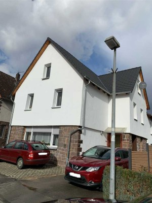 Einfamilienhaus in Godelheim vermieten! Großer Balkon+Stellplatz