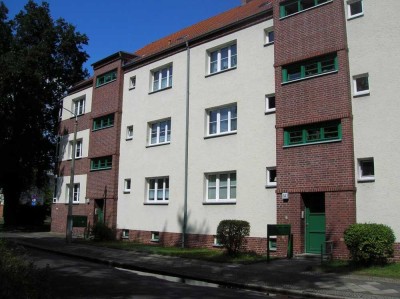 Nahe Platz des Gedenkens! 3-Raum-Wohnung sucht Mieter!