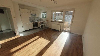 1-Zimmer-Wohnung, hell, EBK, Balkon, TL-Bad, Hobbyraum!!!