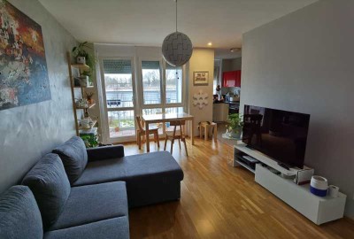 Sonnige 2-Zimmer Wohnung mit Balkon im 2. OG in München-Bogenhausen