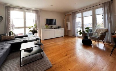 Schöne 4-Zimmer Wohnung mit sonnigem Balkon in Schnelsen