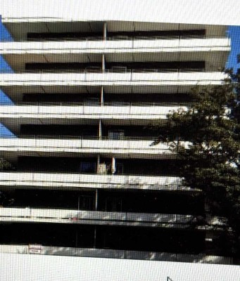 2 Zimmer-Penthouse-Wohnung mit großem Balkon in Düsseldorf - Lörick