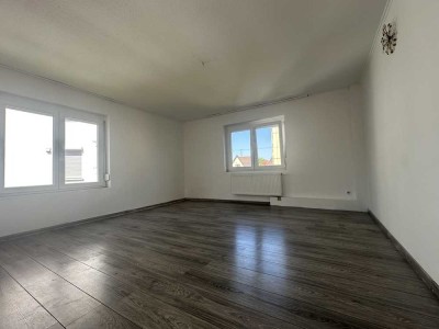 Renoviertes Reihenendhaus mit 6 Zimmern in Ofterdingen