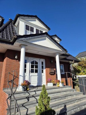 Mansarddachhaus mit Einliegerbereich zum Kauf
