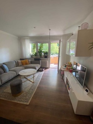 Möblierte 3-Zimmer-Wohnung mit Loggia im beliebten Kessenich *ab sofort*