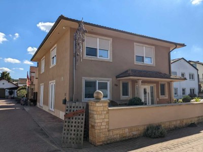 Geräumiges, gepflegtes 4-Raum-Einfamilienhaus mit gehobener Innenausstattung und EBK in Flonheim