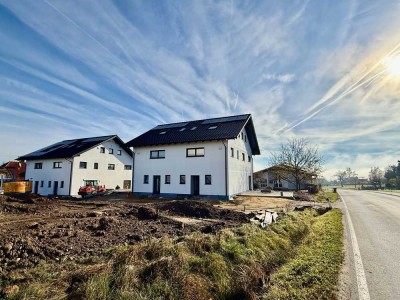 Großzügige Doppelhaushälfte in ruhiger Lage von Hacklberg