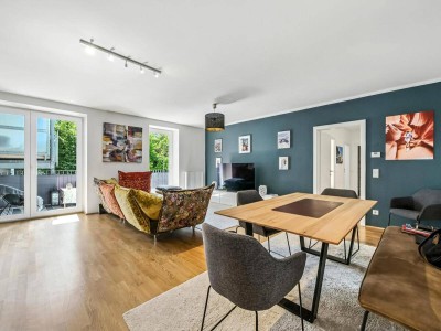 WOHNUNG MIT RUHIGER LOGGIA INS GRÜNE | ca. 121 m² | 5 Zimmer möglich | RUHELAGE IM INNENHOF | INKLUSIVE KÜCHE | PARKPLATZ VORHANDEN | ZWEITBEZUG | 