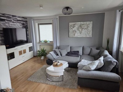 Schöne 3 Zimmer Wohnung in Erdweg