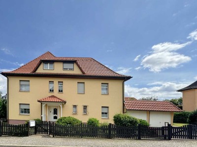 Viel Platz für Ihre Ideen – Stilvolles Wohnen auf drei Etagen, mit Garten in ruhiger Wohnlage