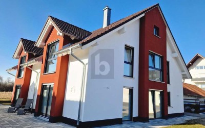 EIN PLATZ AN DER SONNE FÜR 2 FAMILIEN