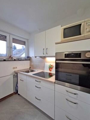 Großzügige 3-Zimmer-Wohnung mit Loggia und Garage