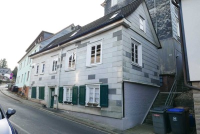 Gemütliche Wohnung im Fachwerkhaus mit eigenem Zugang