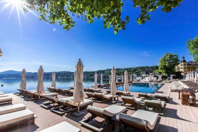 Residenzen mit Beachclub-Zugang, Wörthersee-Panorama und Hotelanbindung