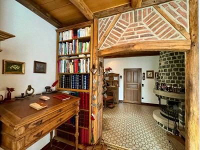 Haus mit Charakter, Garten, Garage und kreativem Dachgeschoss