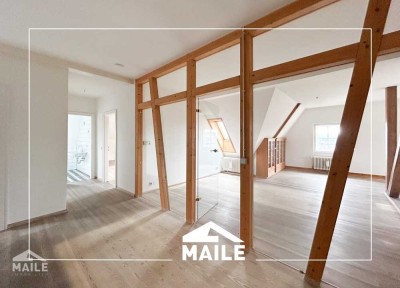 Charmante 3-Zimmerwohnung mit Panoramablick in denkmalgeschütztem Altbau!