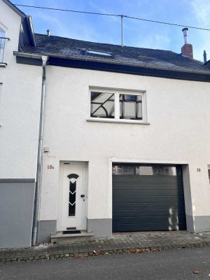 Haushälfte in Kesten mit Moselblick, 90m²