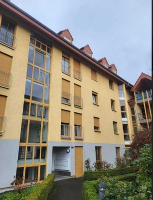Leerstehende  3-Zimmerwohnung mit Wintergarten in Brühl