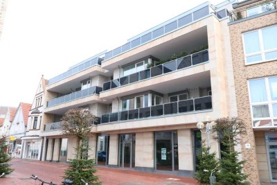 Attraktive 3 Zi.-City-Komfort-Whg. m. Balkonterrasse, 1.OG m. Aufzug u. PKW-Stellplatz