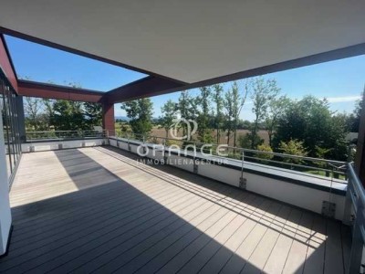 ***Dachterrasse mit Wohnung***