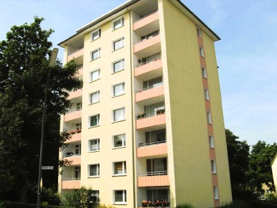 Attraktive und neuwertige 2-Raum-Wohnung mit großer EBK und tollem Weitblick in Velbert