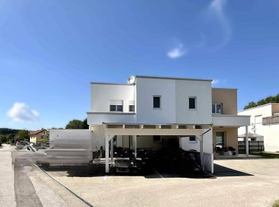 DHH mit Gartenparadies und Doppelcarport