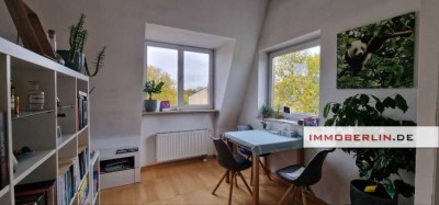 IMMOBERLIN.DE - Wohlfühllage in Wassernähe! Helle Wohnung mit Tiefgaragenstellplatz