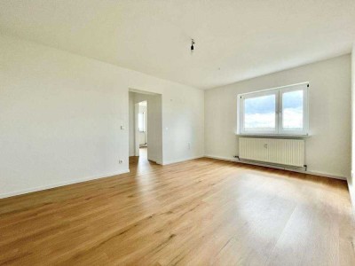 Provisionsfrei: Renovierte 3 Zimmerwohnung