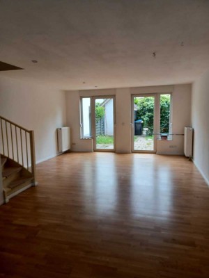 Reihenmittelhaus mit 4 Zimmern in Borgsdorf