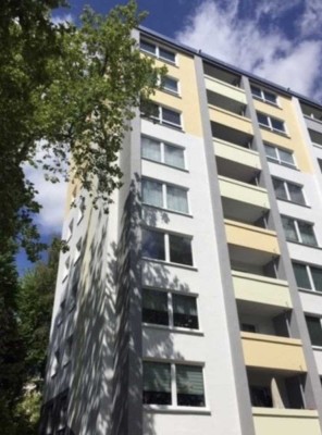 Charmante 2-Raum-Wohnung mit Balkon im Grünen!