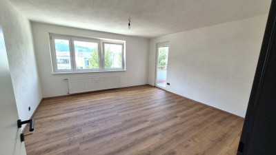 PROVISIONSFREI: Traumwohnung in Schwaz: Vollsaniert, 4 Zimmer, Balkon