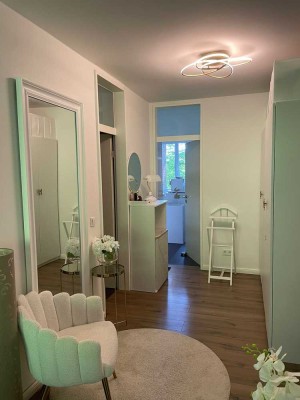 Attraktive 2-Zimmer Wohnung mit Balkon im 2. OG in Ahrensburg