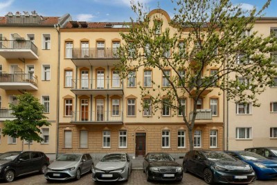 Familienfreundlich wohnen im klassischen Altbau – großzügige 4-Zimmer-Wohnung